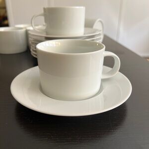 Crate and Barrel Maison Coffee Set for 8